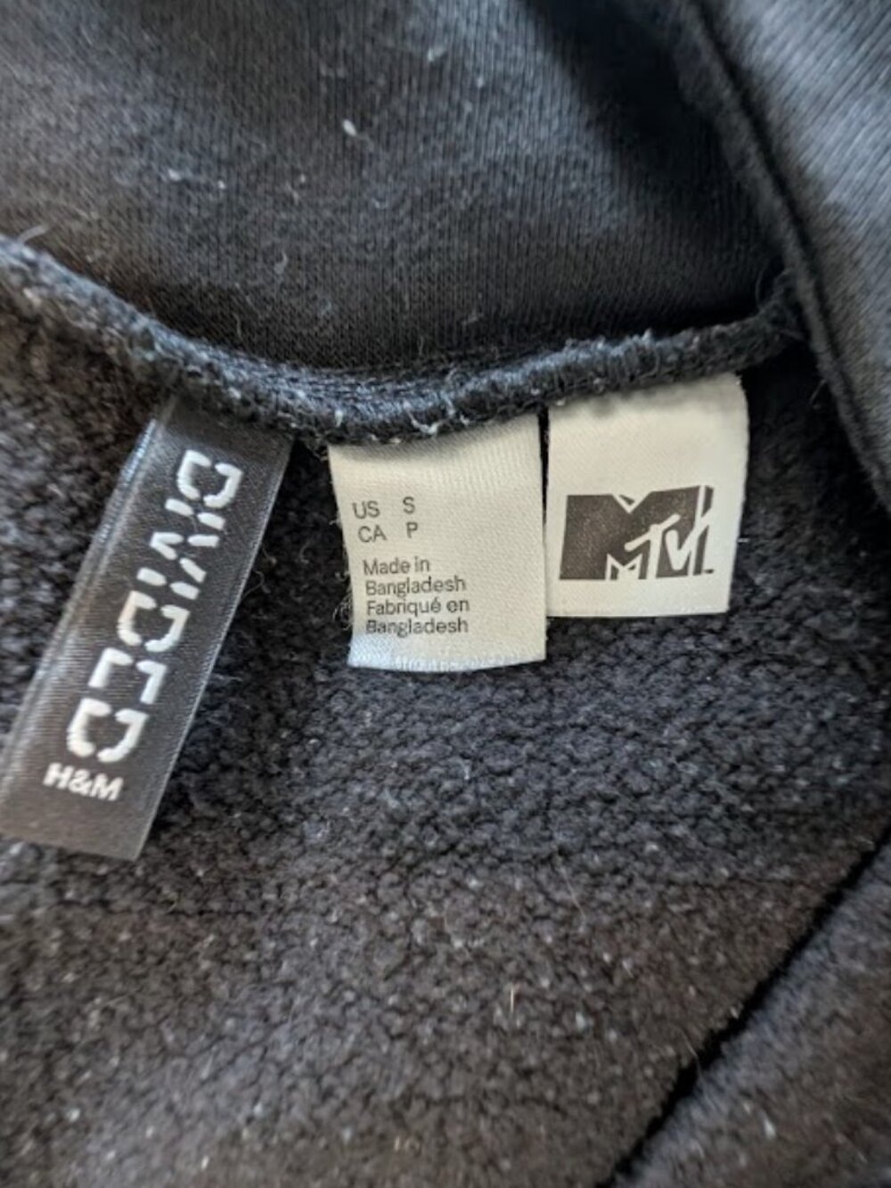 MTV Cropped Jacket Womens Size Medium Black Jogger Full Logo Sleeves Full Zip - Picture 2 of 6